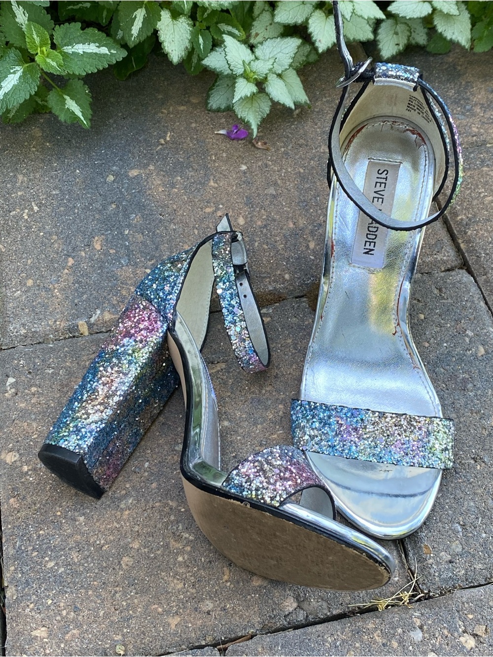Steve Madden Carrson Glitter Block Heel Sandals — Size 7 Summer Sale